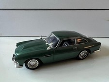 ASTON MARTIN DB4 - IXO  1/43 -