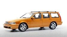 DNA Collectible DNA000153 Volvo V70 R P80 - saffran 1/18 