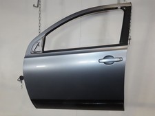 porte avant gauche nissan