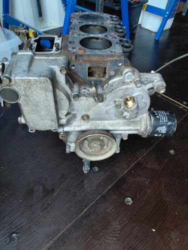Bas moteur iseki - moteur, e383
