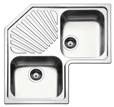 Évier d'angle avec 2 bacs de