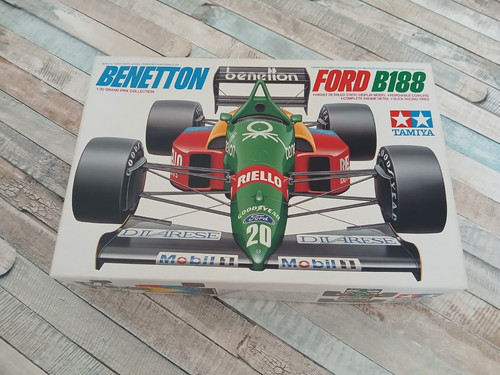 Maquette voiture tamiya - maquette, 1/20