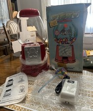VTG 1987 Somethings Fishy Gumball Fish Tank Table Top Aquarium Unopened Parts