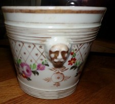  MAGNIFICENT PARIS PORCELAIN LION HEAD POT COVER Louis Philippe