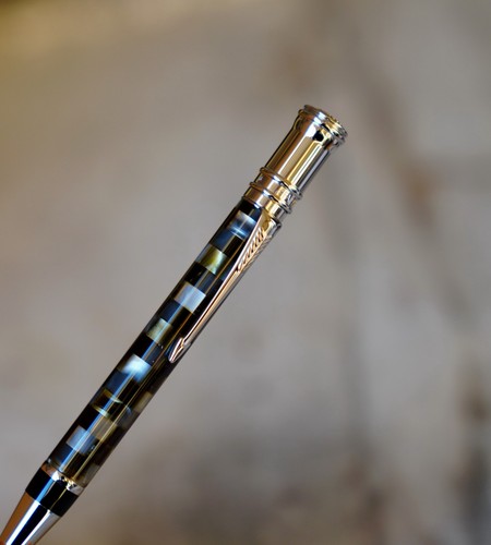 Magnifique stylo bille - bille, parker