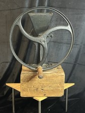 Moulin à grain ancien en