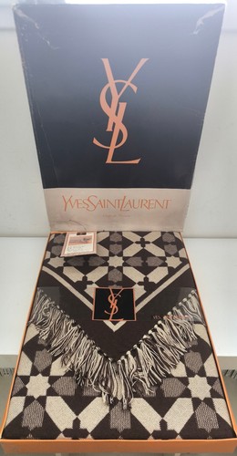 Couvre lit jacquard vintage - jacquard,