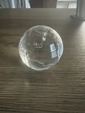 ANCIENNE BOULE EN VERRE