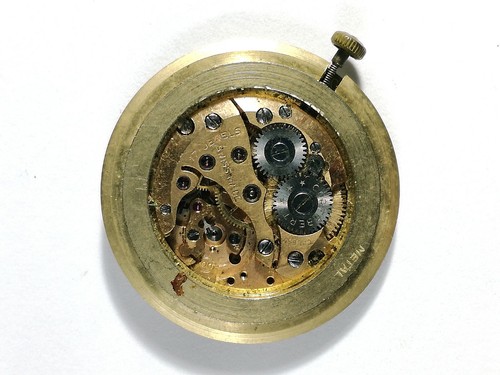 Mouvement cortebert 657 - 657, du