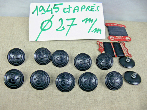 Boutons caban cires - 12, 1945