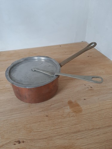 Ancienne casserole cuivre - ancienne, en
