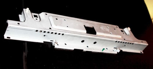 Internal metal bracket - metal,
