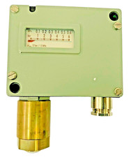 TRAFAG Pressostat 900.2377 Adjustable Pressure Switch 0-6 bar