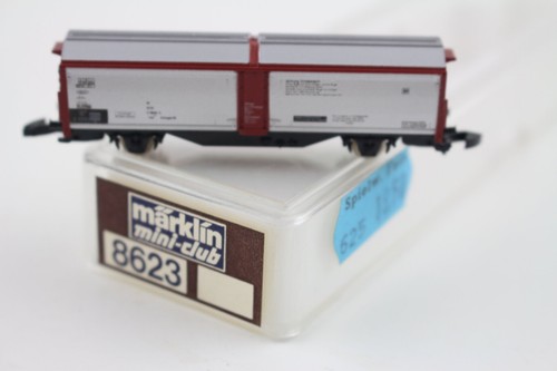 8623 voiture avec - 8623, toit