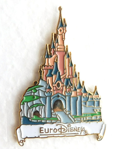Pin eurodisney le château - pin's,