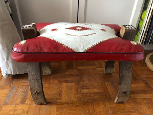 Petit banc marocain artisanal