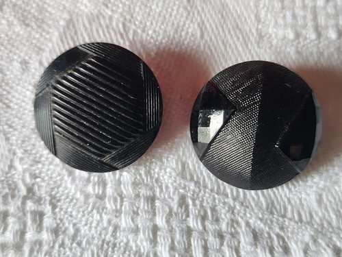 Duo boutons anciens - en, verre