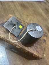 fil à plomb  outil ancien de