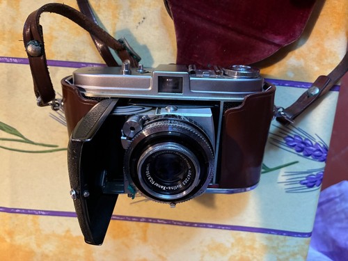 Appareil photo argentique - ,