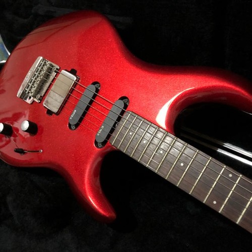 Guitare électrique trémolo