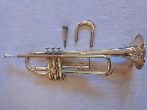 Trompette bémol yamaha - bb,