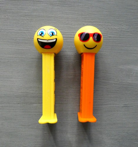 Lot distributeurs pez emojis - lot,
