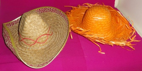 Lot chapeau mexicain - +, 1