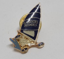 PIN'S GAULOISES BLONDES