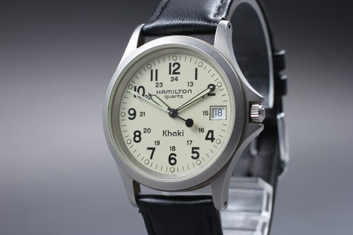 Presque comme neuve montre - [presque,