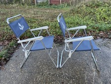 2 chaises de camping art 2000 qui fonctionne très bien