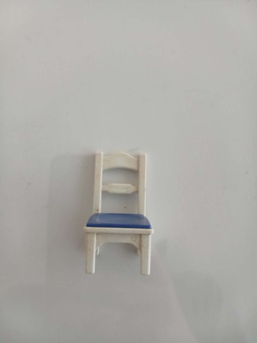 Chaise blanche bleue - blanche,