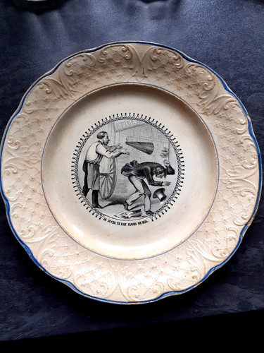 Assiette ancienne xixième - xixième, en