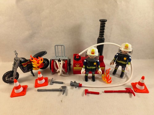 Sympa pompiers avec - pompiers, à