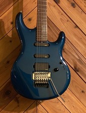 MUSIC MAN Luke 1 FR Pearl Blue LIMITED 2013 electric guitar