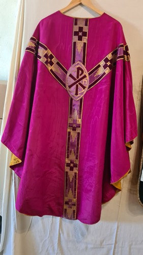 Chasuble violette - chasuble,