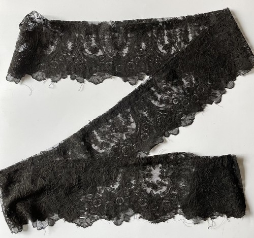 Ancien galon dentelle noire - de,