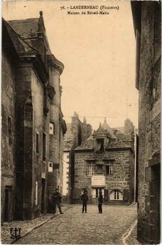Old postcard landerneau - postcard,
