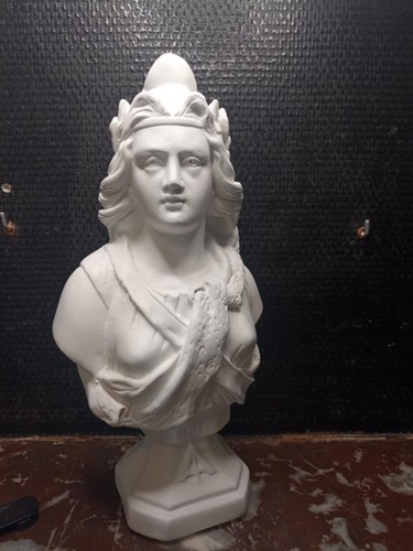 Rare buste marianne - 33cm, staff