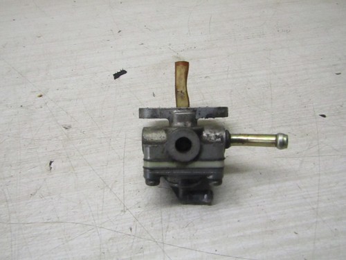 Robinet carburant hyosung - robinet,