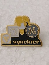 Pin's Pins Pin Société