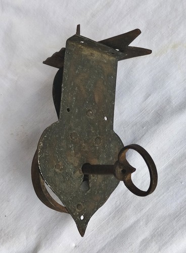 Ancienne serrure coffre - ancienne,