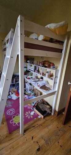 Lit mezzanine avec - , et