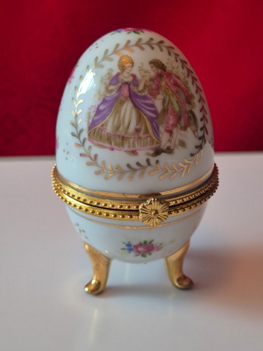 Oeuf porcelaine decor scene - en,