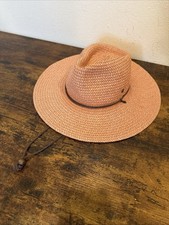 Women's Wide Brim Wallaroo Sanibel Hat In CORAL  Petite Size