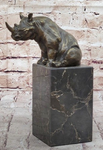 Signée milo animal statue - milo,
