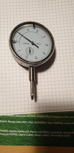 Comparateur horloge - comparateur,