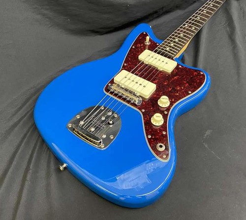 Guitare électrique - (fender),