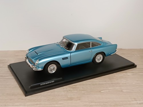Aston martin db5 - aston,