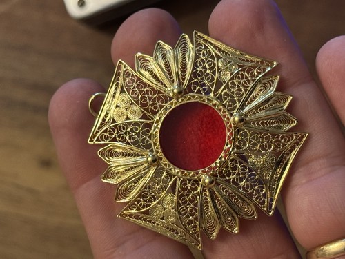 Vermeil reliquary case - vermeil,