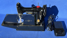 Vintage 1950 Singer 221 Featherweight Sewing Machine + Foot Pedal AJ895906 Works